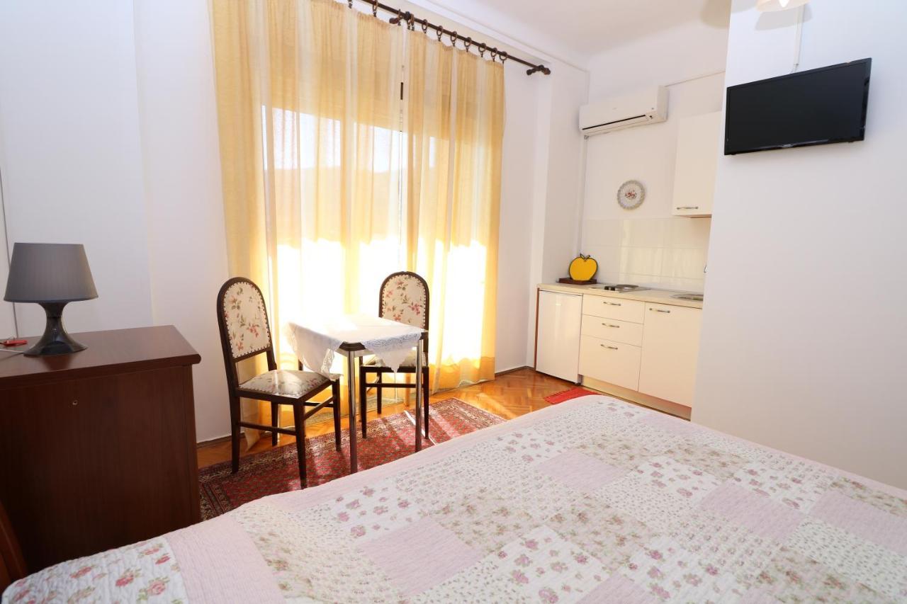 Studio Apartments Cavrak With Terrace Baška Εξωτερικό φωτογραφία