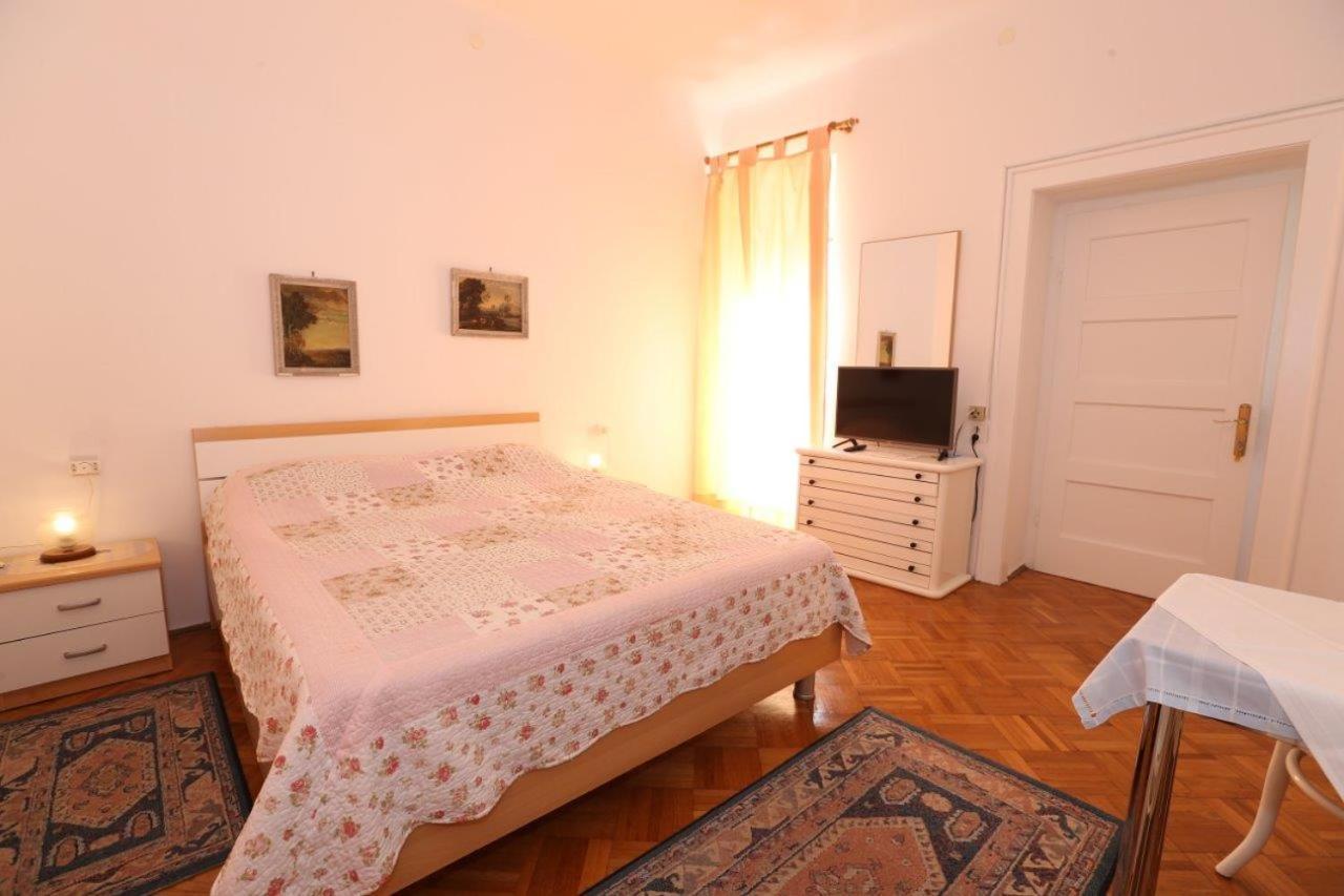 Studio Apartments Cavrak With Terrace Baška Εξωτερικό φωτογραφία