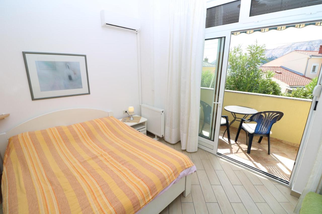 Studio Apartments Cavrak With Terrace Baška Εξωτερικό φωτογραφία