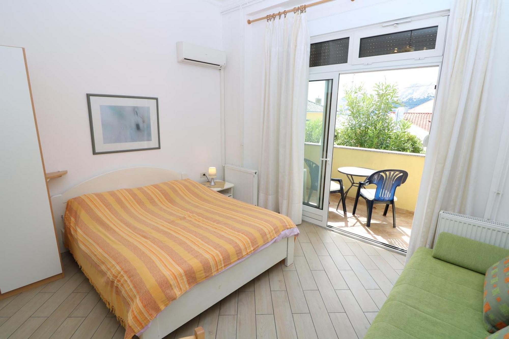 Studio Apartments Cavrak With Terrace Baška Δωμάτιο φωτογραφία