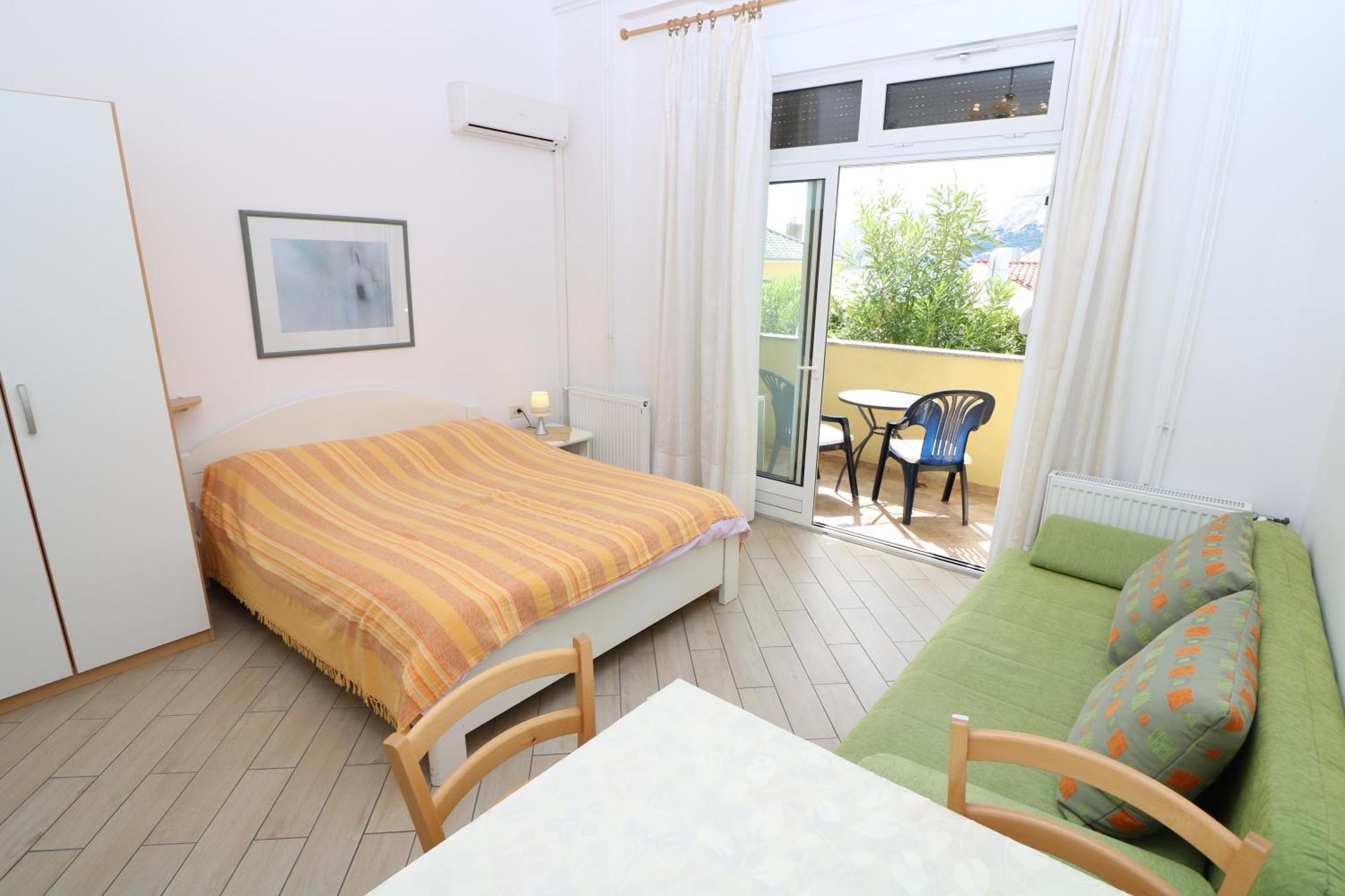 Studio Apartments Cavrak With Terrace Baška Δωμάτιο φωτογραφία