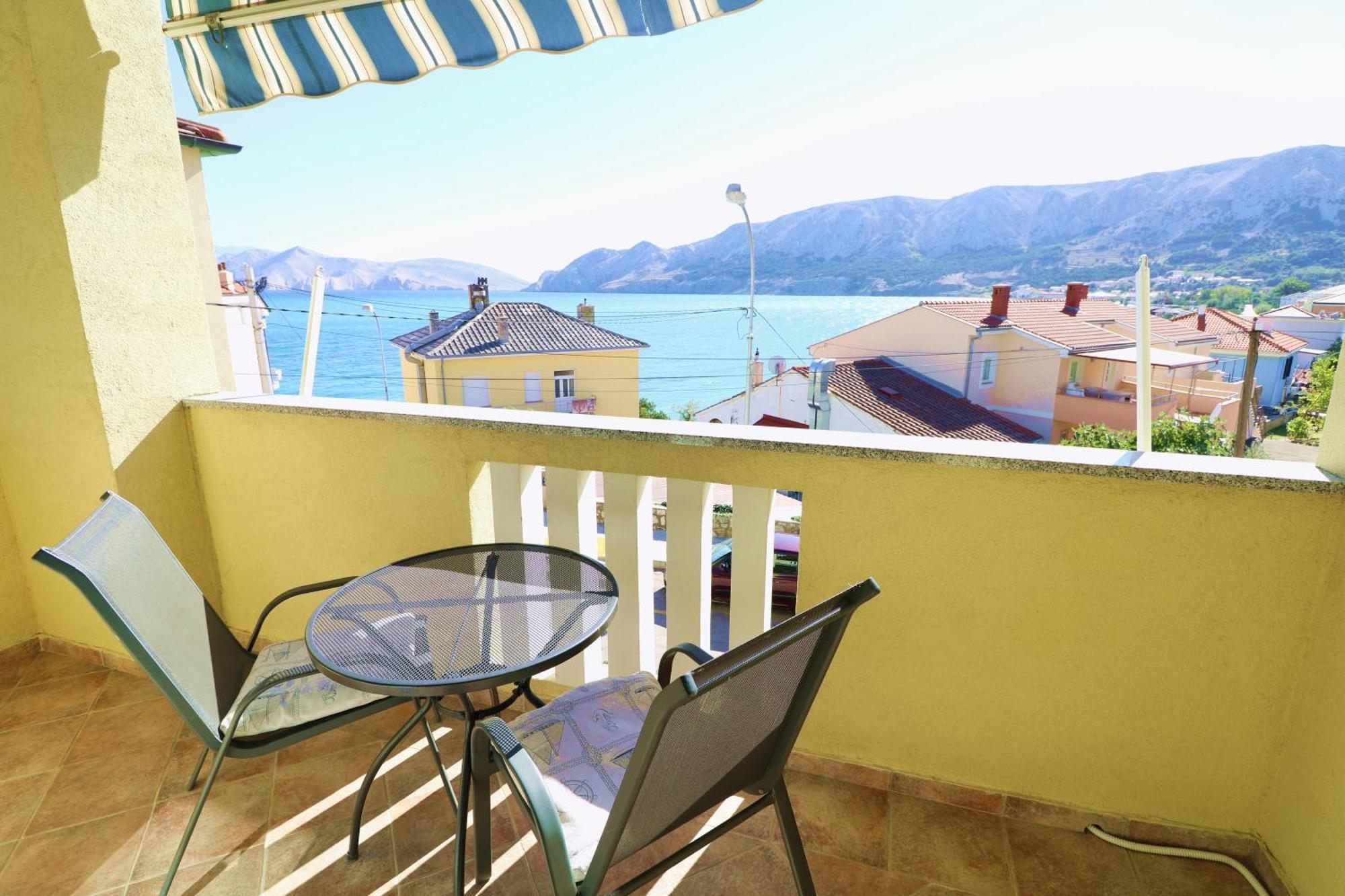 Studio Apartments Cavrak With Terrace Baška Δωμάτιο φωτογραφία