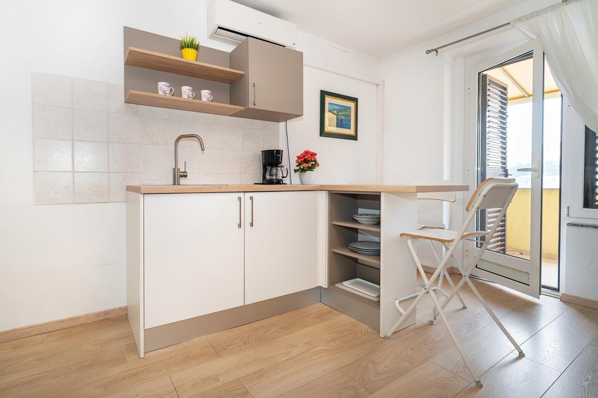 Studio Apartments Cavrak With Terrace Baška Εξωτερικό φωτογραφία