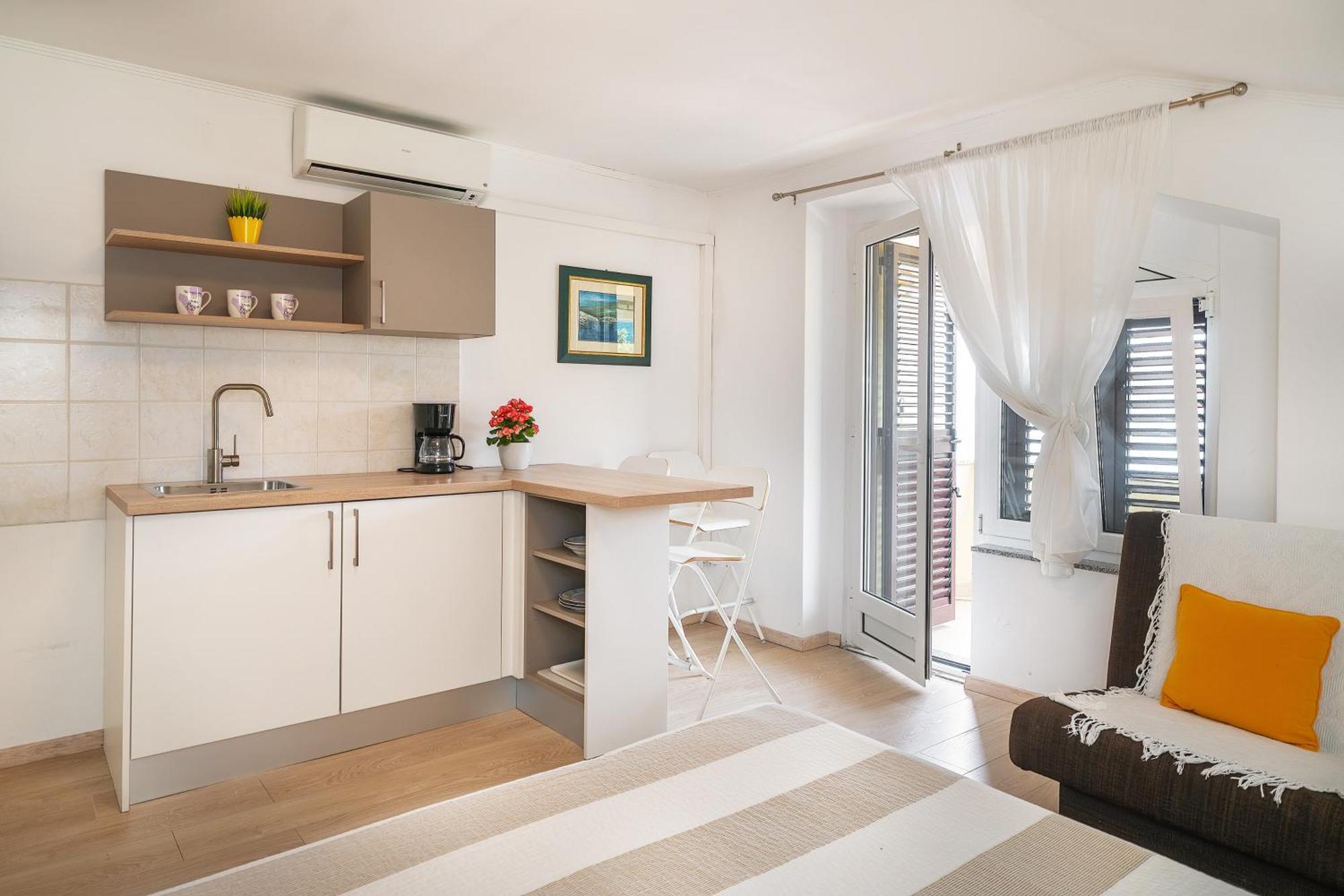 Studio Apartments Cavrak With Terrace Baška Εξωτερικό φωτογραφία