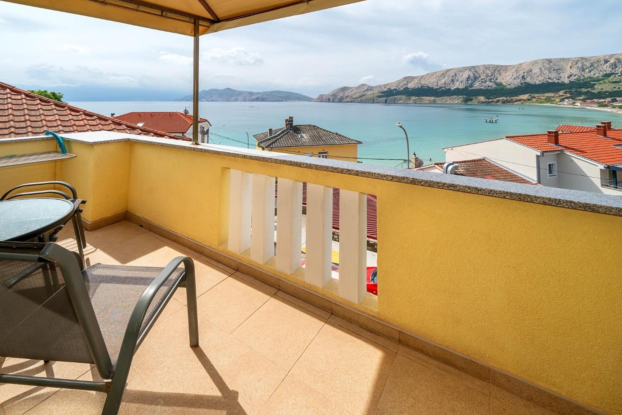 Studio Apartments Cavrak With Terrace Baška Εξωτερικό φωτογραφία