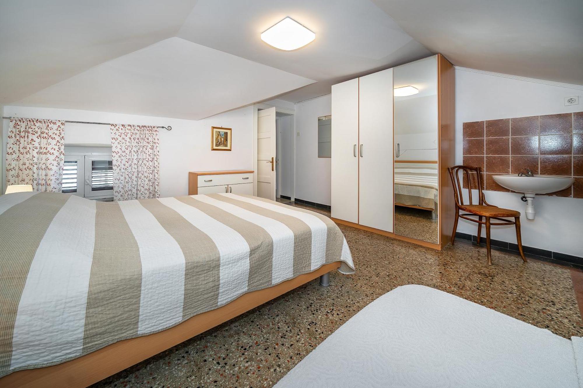 Studio Apartments Cavrak With Terrace Baška Εξωτερικό φωτογραφία